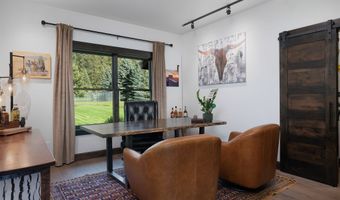 344 Chapman Ln, Bigfork, MT 59911