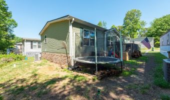 61 Avalon Dr, Arden, NC 28704
