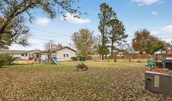 521 NE Elmhurst Ave, Bartlesville, OK 74006