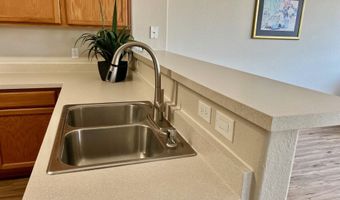 6408 LOS PUEBLOS Pl NW, Albuquerque, NM 87114