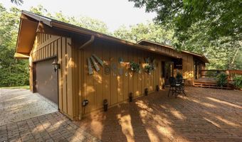 31586 R Ave, Adel, IA 50003