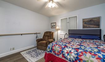 4 Tirar Ln, Hot Springs Village, AR 71909