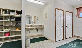 514 D22 Sawyer St, Cascade, ID 83611