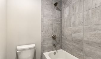230 Grove Ml, Avondale Estates, GA 30002