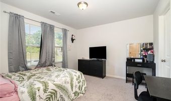 738 Oak Bend Dr, Asheboro, NC 27203