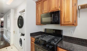 716 4TH St NE, Washington, DC 20002