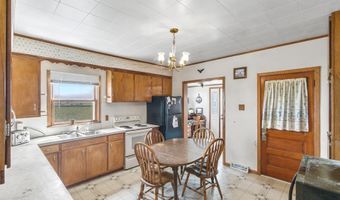 W6231 County Road K, Arlington, WI 53911