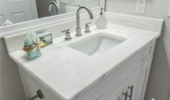 7 Trotter Mill Rd, Ashland, VA 23005