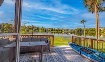 668 LAKE VILLAS Dr 668, Altamonte Springs, FL 32701