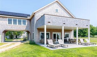 953 Fort Getty Rd, Jamestown, RI 02835
