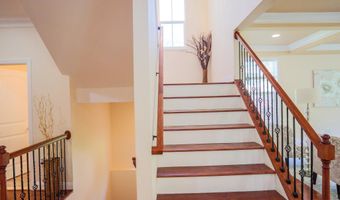 7313 BYRNELEY Ln, Annandale, VA 22003