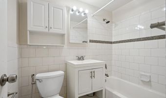 4600 DUKE St 603, Alexandria, VA 22304