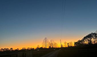 2120 15th Way, Bell, FL 32619