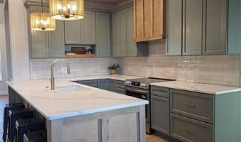 830 Magnolia Dr, Ada, OK 74820