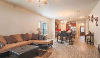 5282 Overland Dr, Biloxi, MS 39532