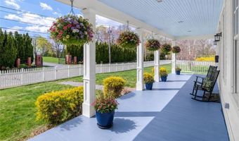 116 Nayatt Rd, Barrington, RI 02806