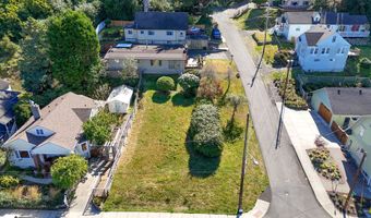 19 TH St, Astoria, OR 97103