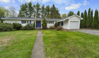 42 Sugarloaf Ln, Bangor, ME 04401