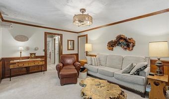 4802 Thornwood Dr, Acworth, GA 30102