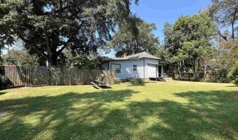 135 S Canoe Rd, Atmore, AL 36502