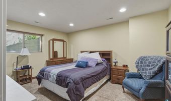 1901 W Tyler Cir, Brandon, SD 57005