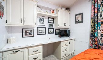 608 Ironstone Dr, Apache Junction, AZ 85119