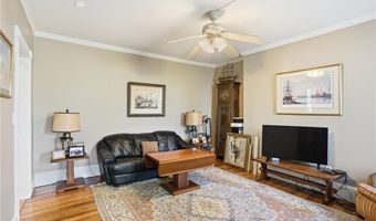 192 Washington Rd, Barrington, RI 02806