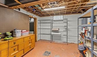 10018 Manor Ave, Allen Park, MI 48101