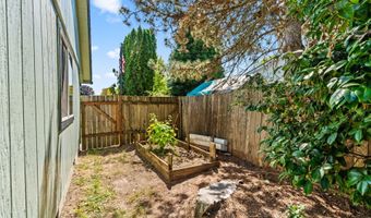 4624 SE GEARY St, Albany, OR 97322