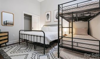 122 College St #301, Asheville, NC 28801