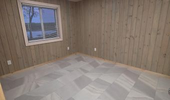 1 N Vigue Shore Rd, Albion, ME 04910