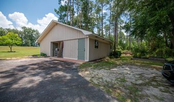 2718 Vada Rd, Bainbridge, GA 39817