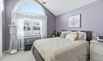 237 Broadmore Cir, Angola, IN 46703