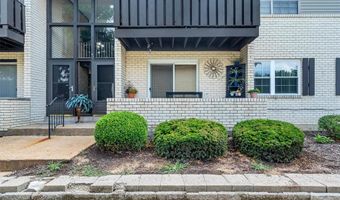 102 A Shadalane Walk A, Ballwin, MO 63011