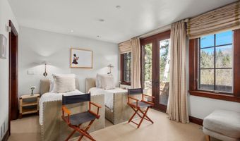 74 Pfister Dr 102, Aspen, CO 81611