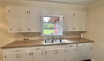 212 11th Ave, Atmore, AL 36502