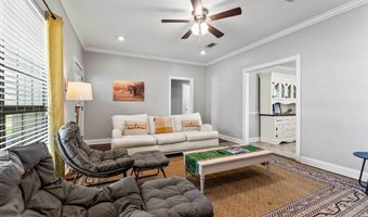 759 Fountain View Dr, Baton Rouge, LA 70820