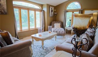 13720 Georgia Dr, Apple Valley, MN 55124