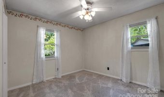 12 Thumper Ln, Arden, NC 28704