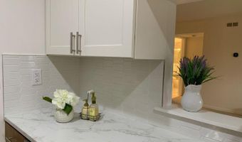 109 Fieldcrest St Apt 302, Ann Arbor, MI 48103