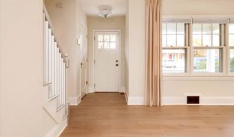 3 CHESTER Ave, Annapolis, MD 21403