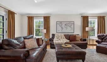 571 Providence St, Albany, NY 12208