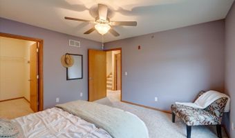 30 S Gardens Way, Fitchburg, WI 53711