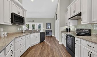 2556 NE 120TH St, Anthony, FL 32617