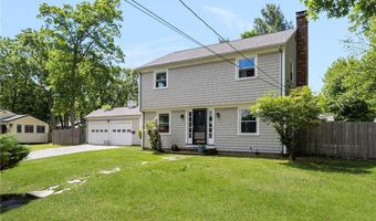 34 Terrace Dr, East Greenwich, RI 02818