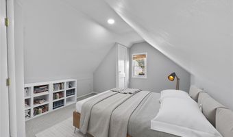 11 Wilson Ave, Amity Harbor, NY 11701