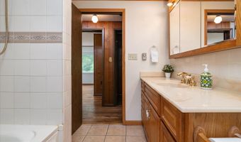 2005 LELAND Ave, Baltimore, MD 21220