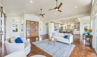 365 E KUIAHA Rd, Haiku, HI 96708