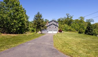 54 Flax Hill Rd, Brookfield, CT 06804