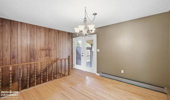 1807 11th St, Cody, WY 82414